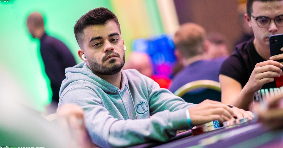 Deep Stack Play Tips Menang Poker GAMINGBET99